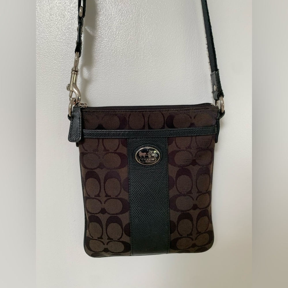 Coach Black Signature Crossbody Purse - Picture 5 of 6
